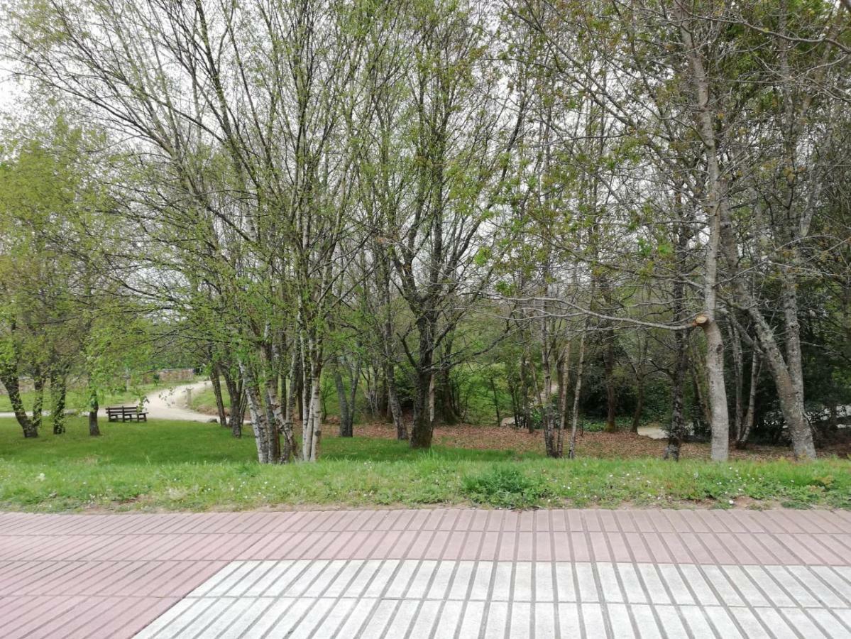 Albergue Camino Real Сіґуейро Екстер'єр фото